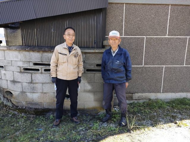 上伊那郡飯島町　波トタンの塗装・張替の正確な工事に喜んで頂きました！